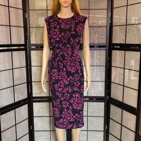 White House Black Market Dresses & Skirts - 𝅺White House Black Market Midi Dress In Pink And Black. Size Small. Like New.